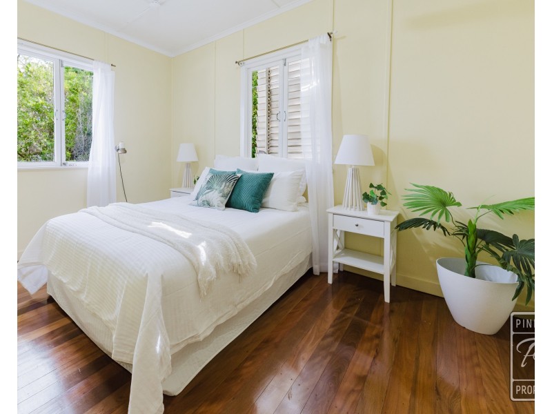23 Stuart Street, Eastern Heights QLD 4305