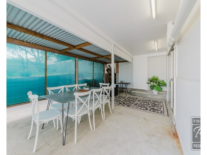 23 Stuart Street, Eastern Heights QLD 4305