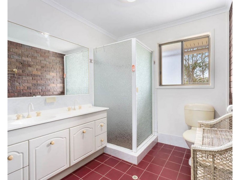 94 Thornton Road, Chuwar QLD 4306