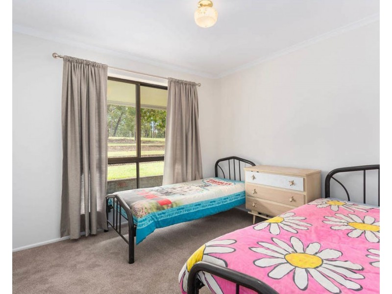 94 Thornton Road, Chuwar QLD 4306