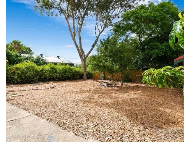 37 Bayford Street, Oxley QLD 4075