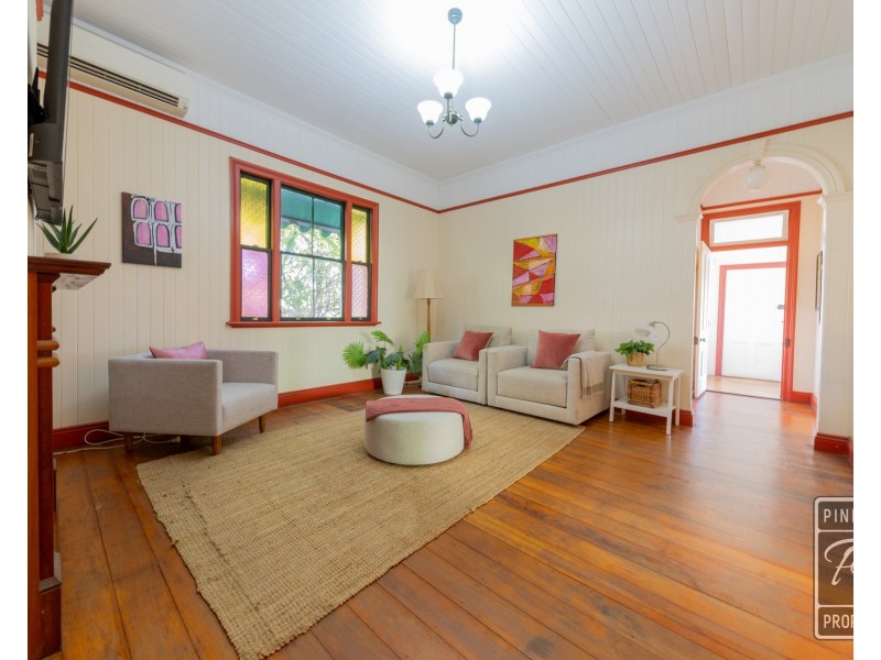 4 Kate Street, Toowong QLD 4066