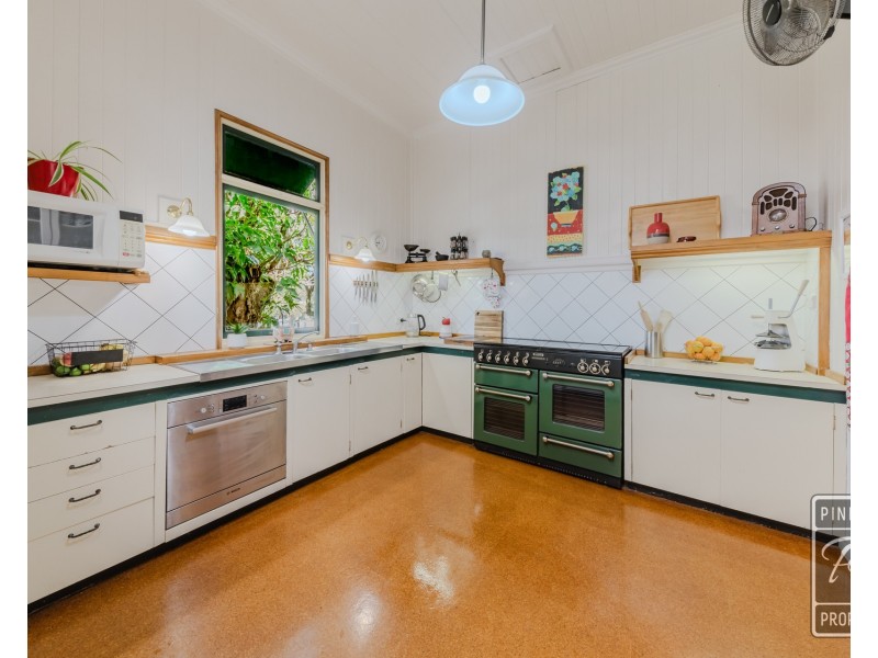 4 Kate Street, Toowong QLD 4066