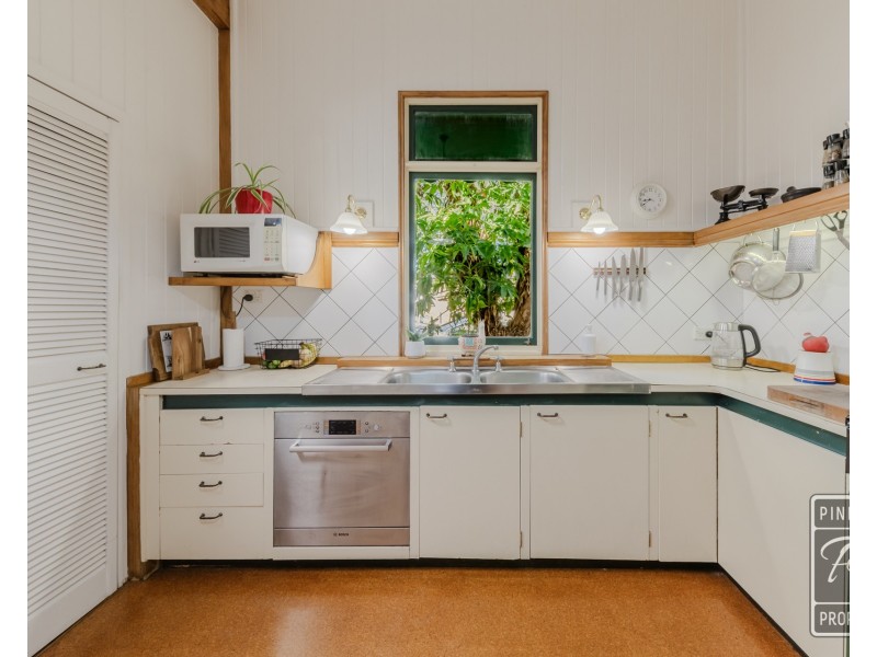 4 Kate Street, Toowong QLD 4066