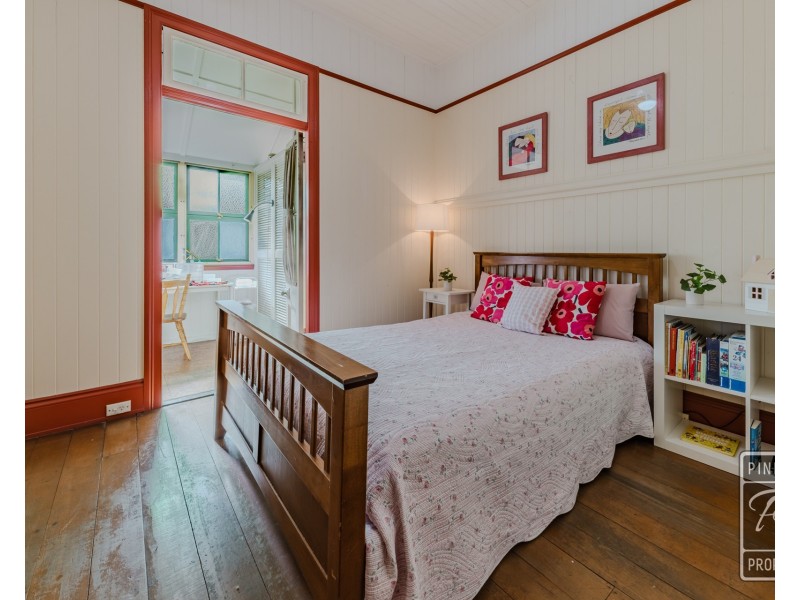 4 Kate Street, Toowong QLD 4066