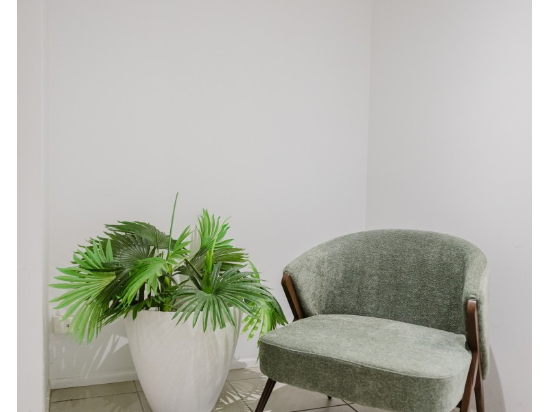 5 Magnet Close, Riverhills QLD 4074