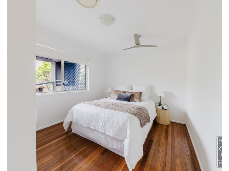 5 Magnet Close, Riverhills QLD 4074