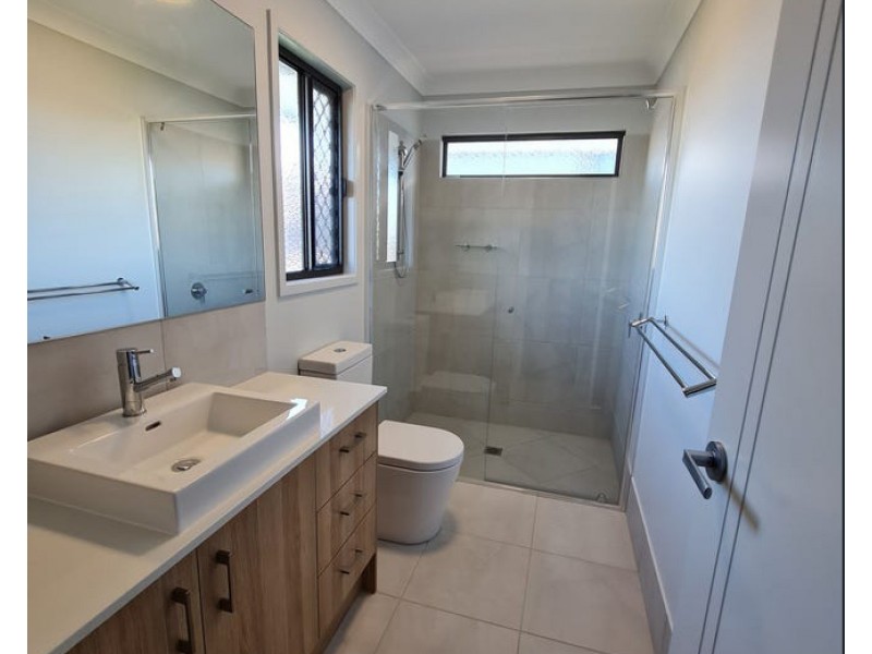 11 Springbrook Close, Upper Kedron QLD 4055