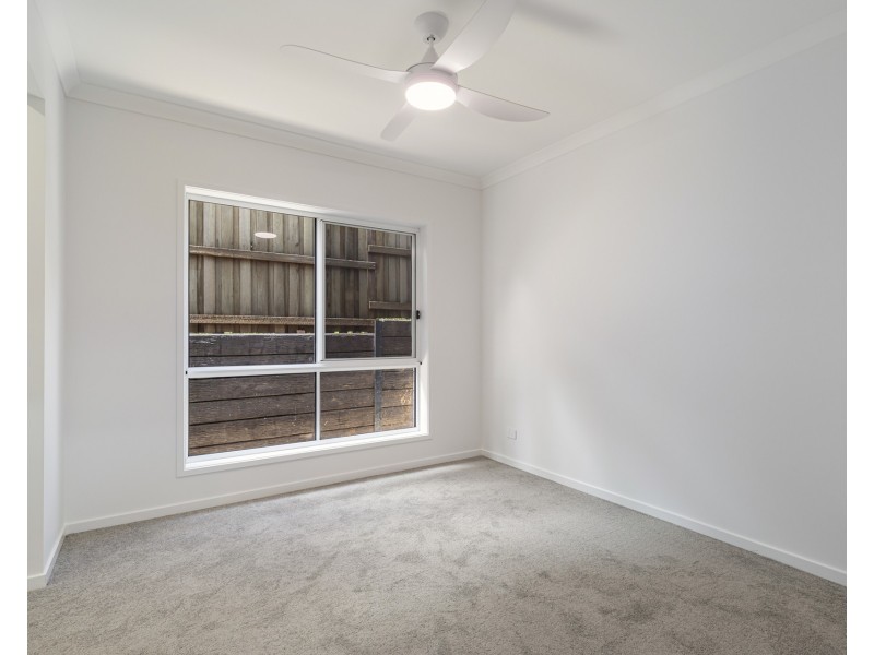 11 Springbrook Close, Upper Kedron QLD 4055