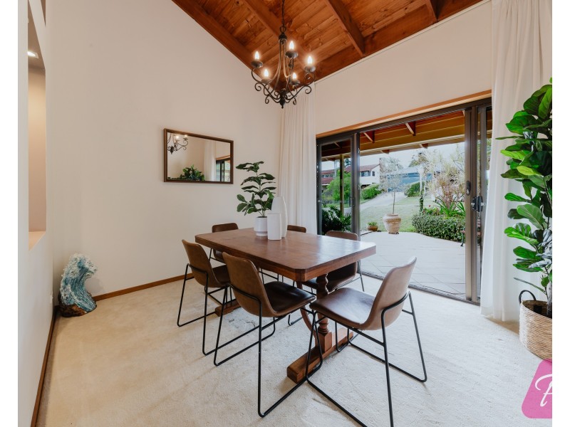 22 Willowbrook Street, Kenmore Hills QLD 4069