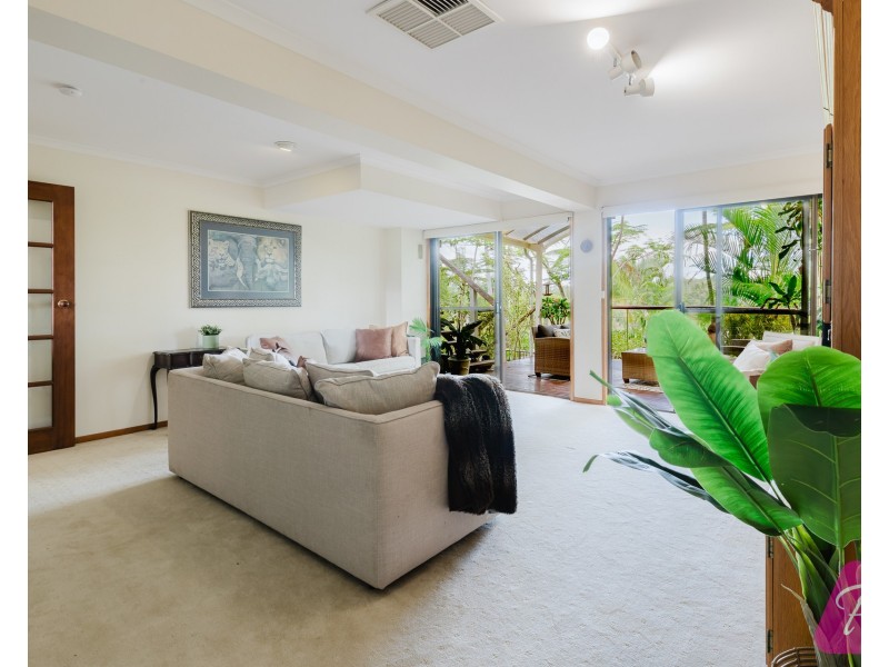 22 Willowbrook Street, Kenmore Hills QLD 4069