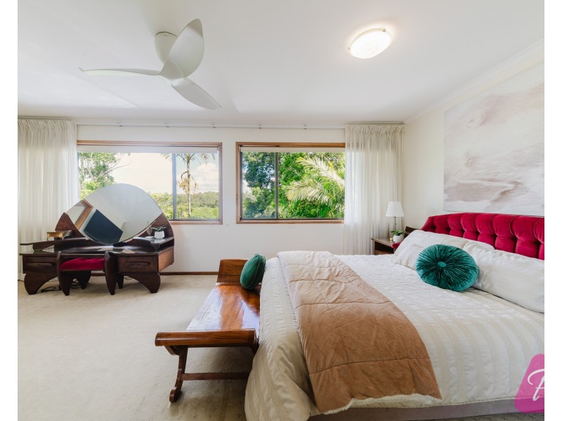 22 Willowbrook Street, Kenmore Hills QLD 4069