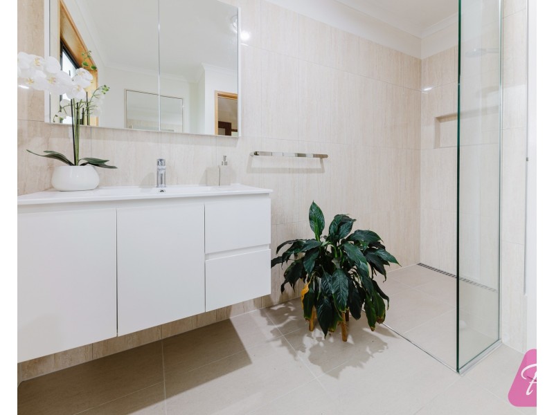 22 Willowbrook Street, Kenmore Hills QLD 4069