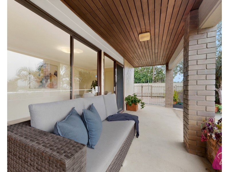 20 Cloghan Street, The Gap QLD 4061