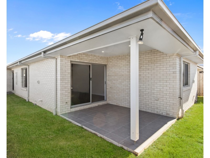 20 Dunstan Crescent, Strathpine QLD 4500