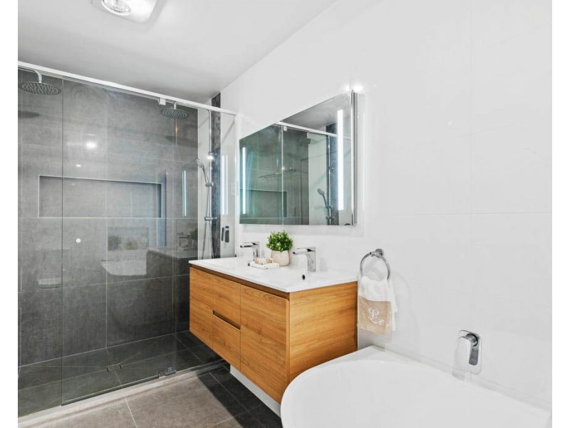 15 Nyanda Street, Strathpine QLD 4500