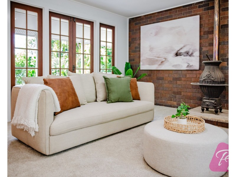 5 Luss Street, Moggill QLD 4070