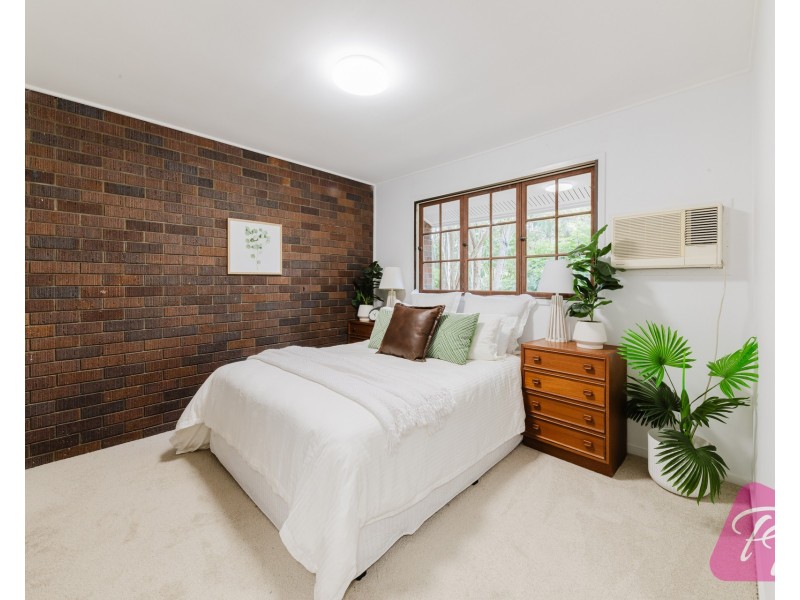 5 Luss Street, Moggill QLD 4070