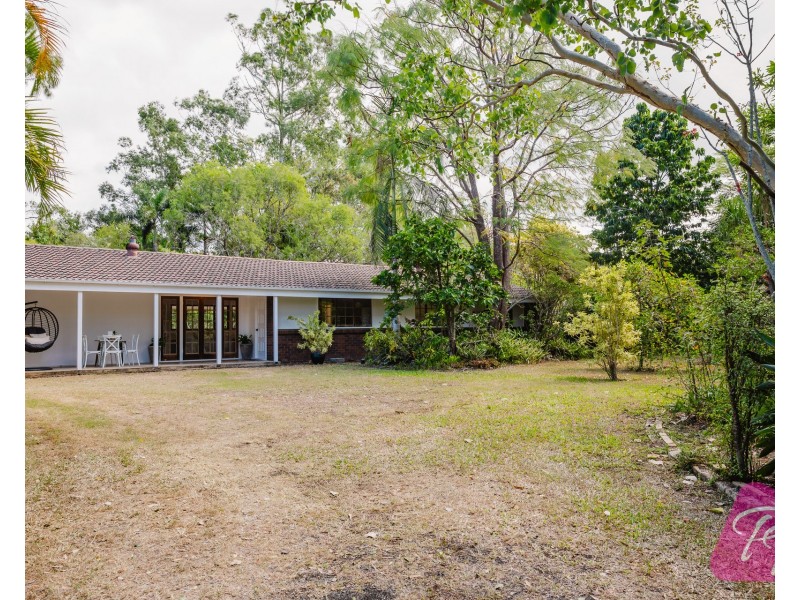 5 Luss Street, Moggill QLD 4070