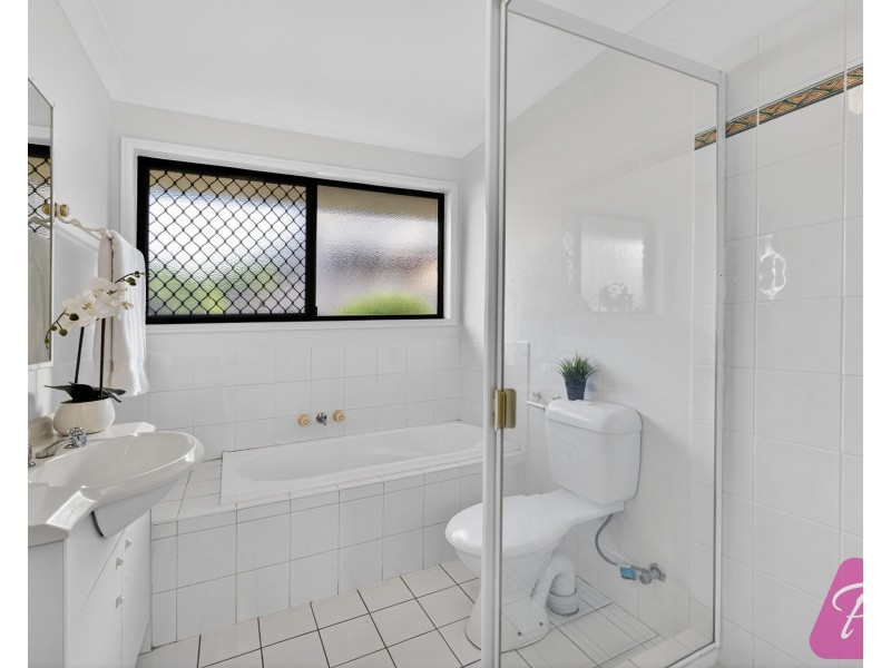 8/50 Endeavour Street, Mount Ommaney QLD 4074