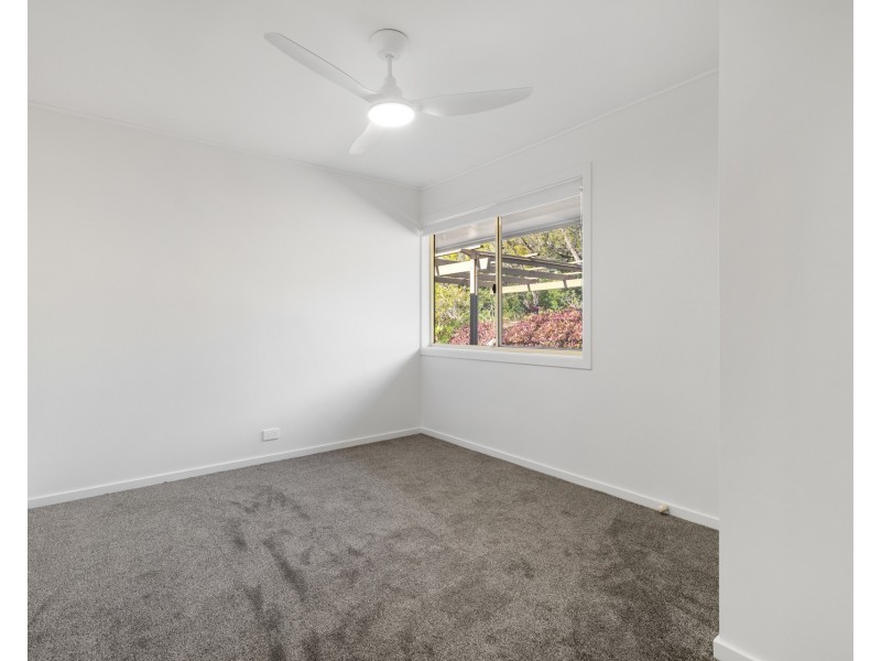 6 Strathspey Street, Kenmore QLD 4069