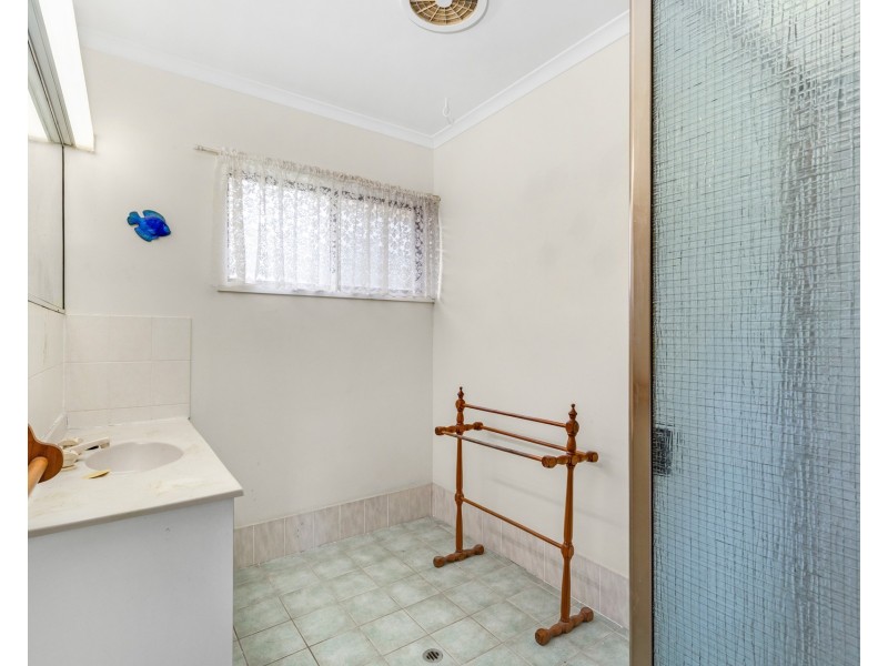 60 Tanglewood Street, Middle Park QLD 4074