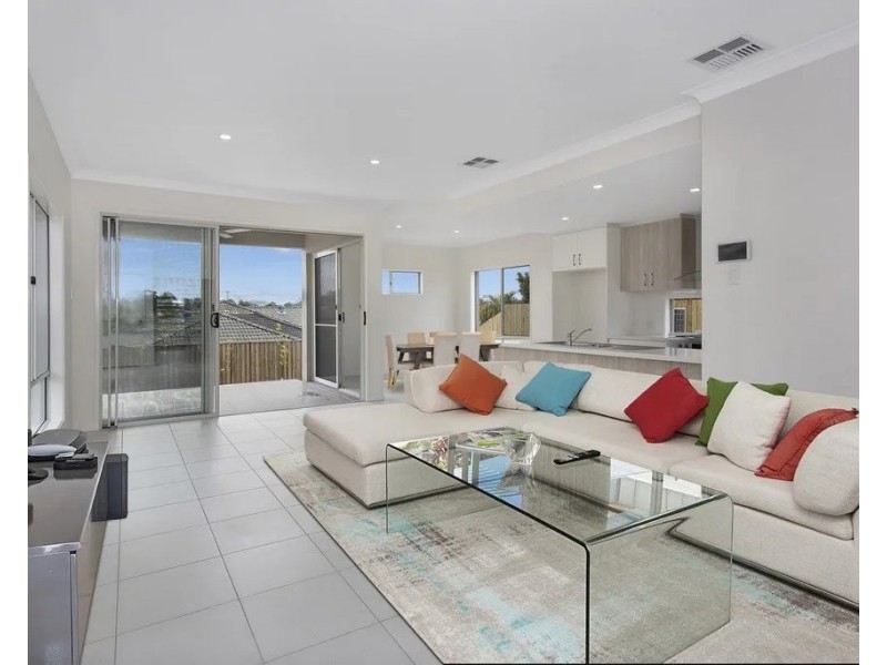 9 Beazley Circuit, Bridgeman Downs QLD 4035