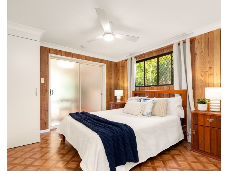 5 Kilkivan Avenue, Kenmore QLD 4069