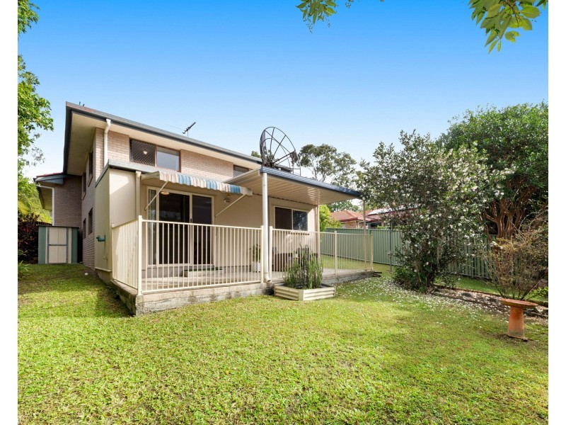 5 Kilkivan Avenue, Kenmore QLD 4069