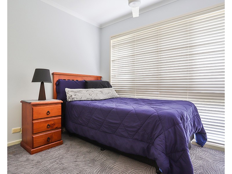 61 McPherson Road, Sinnamon Park QLD 4073
