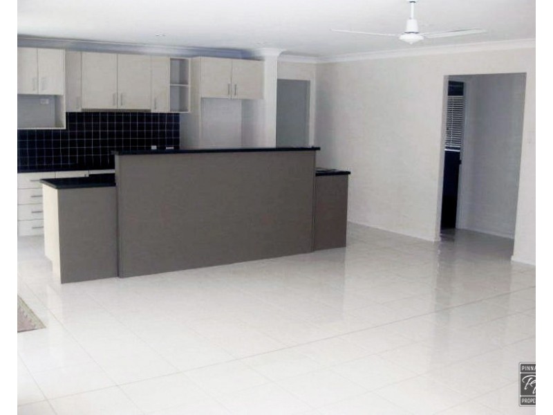 5 Clarence Avenue, Springfield QLD 4300