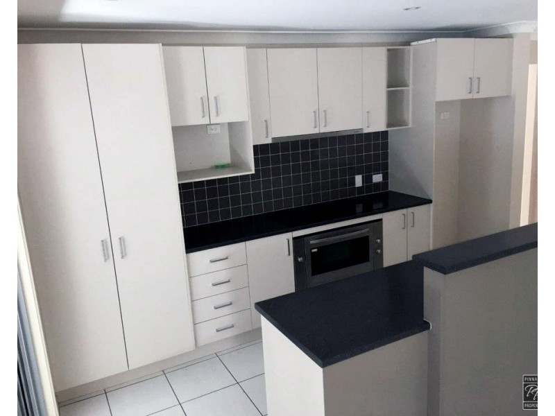 5 Clarence Avenue, Springfield QLD 4300