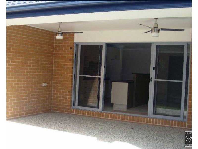5 Clarence Avenue, Springfield QLD 4300