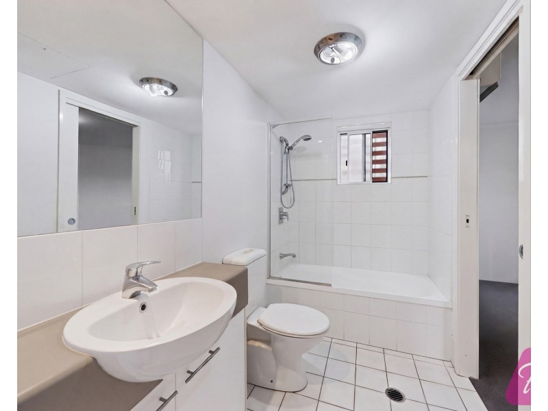 8/186 Moggill Road, Taringa QLD 4068