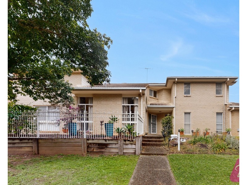 41 Balaton Street, Westlake QLD 4074