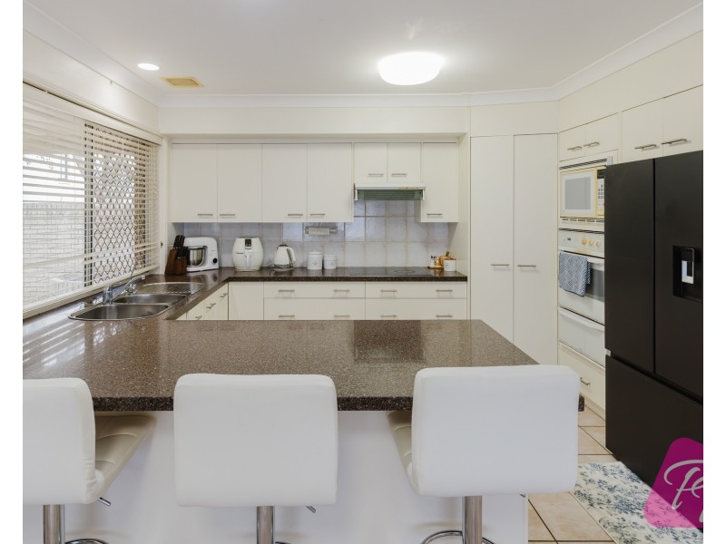 41 Balaton Street, Westlake QLD 4074