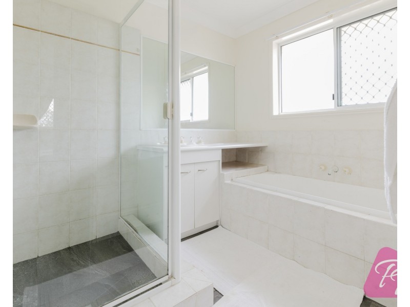 41 Balaton Street, Westlake QLD 4074