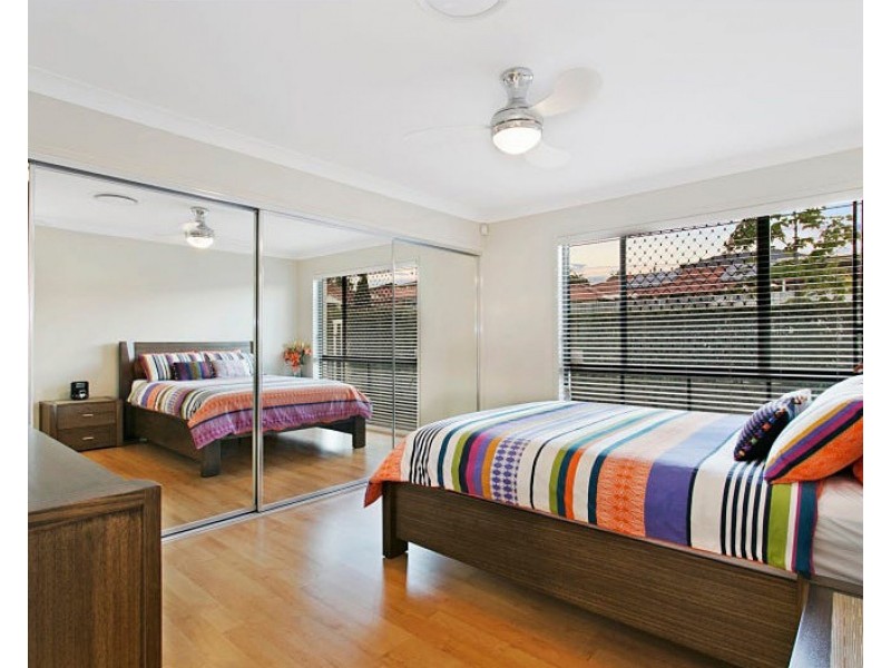 71 Jason Street, Sinnamon Park QLD 4073