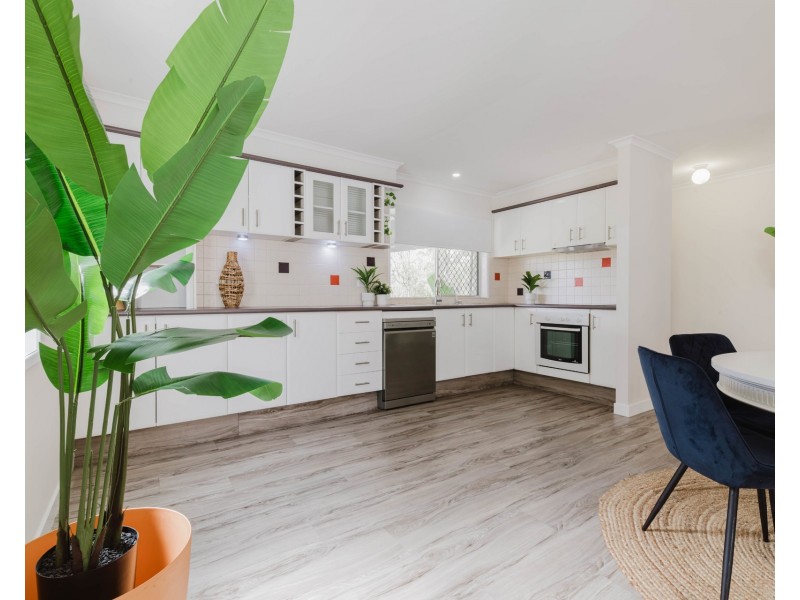 14 Whissen Court, Collingwood Park QLD 4301