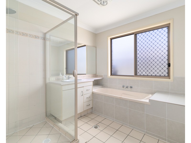 8 Balintore Street, Upper Coomera QLD 4209