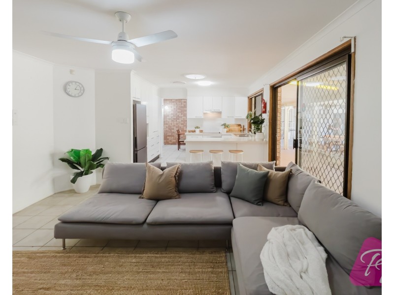 20 McConachy Road, Elimbah QLD 4516