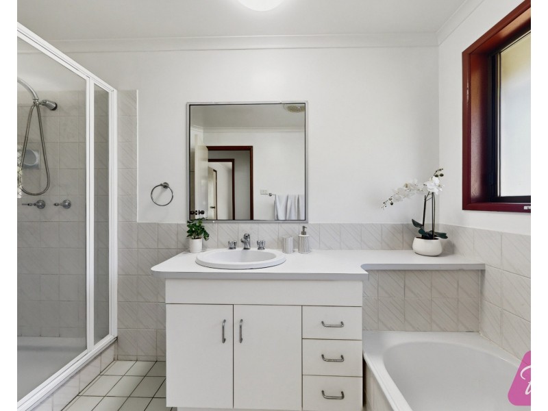 20 McConachy Road, Elimbah QLD 4516