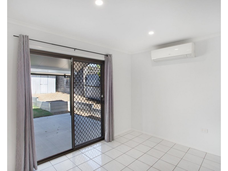 4 Brownie Street, Jamboree Heights QLD 4074