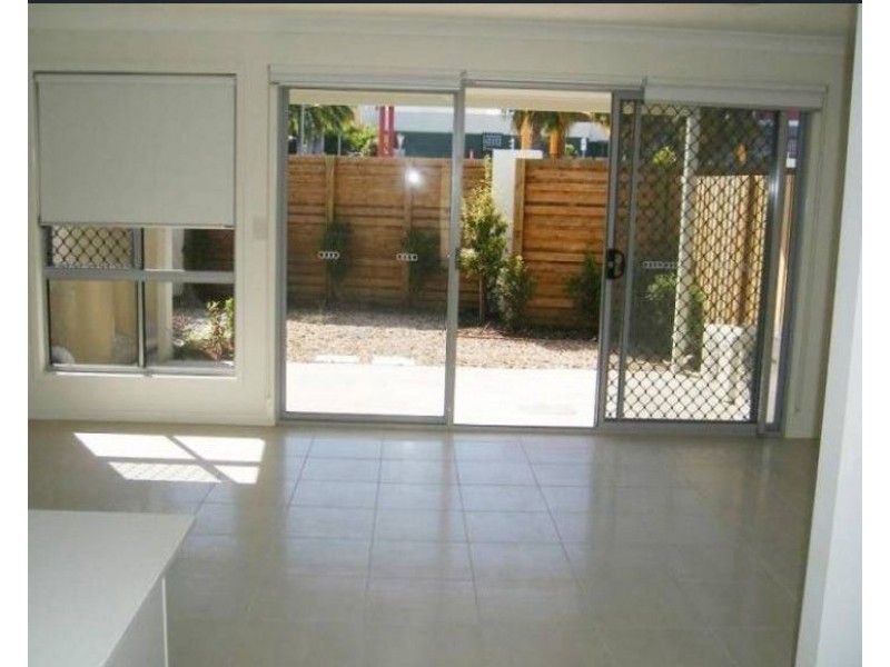 24/22 Cola Crescent, Wynnum West QLD 4178