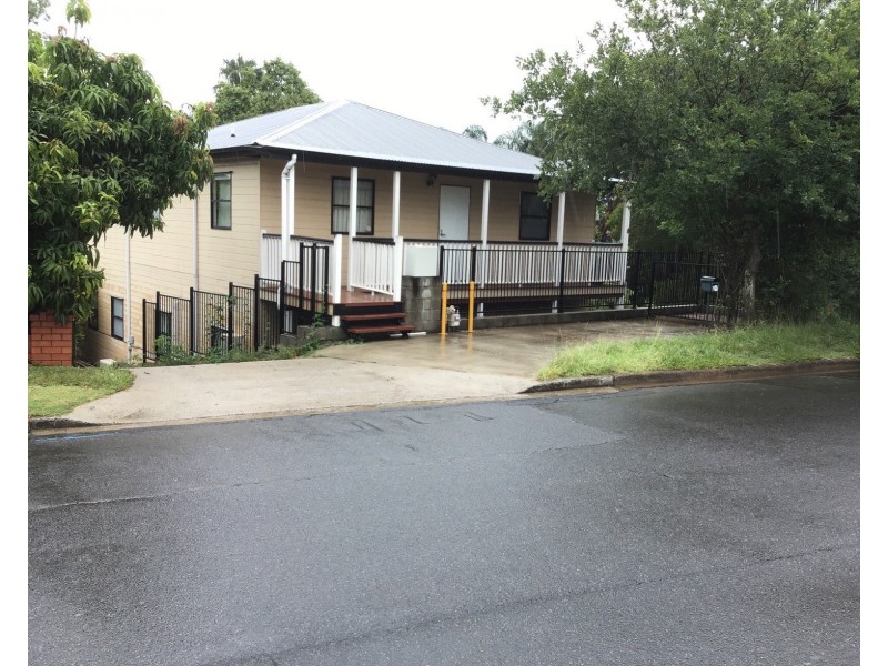 4/10 Ryena Street, Stafford QLD 4053
