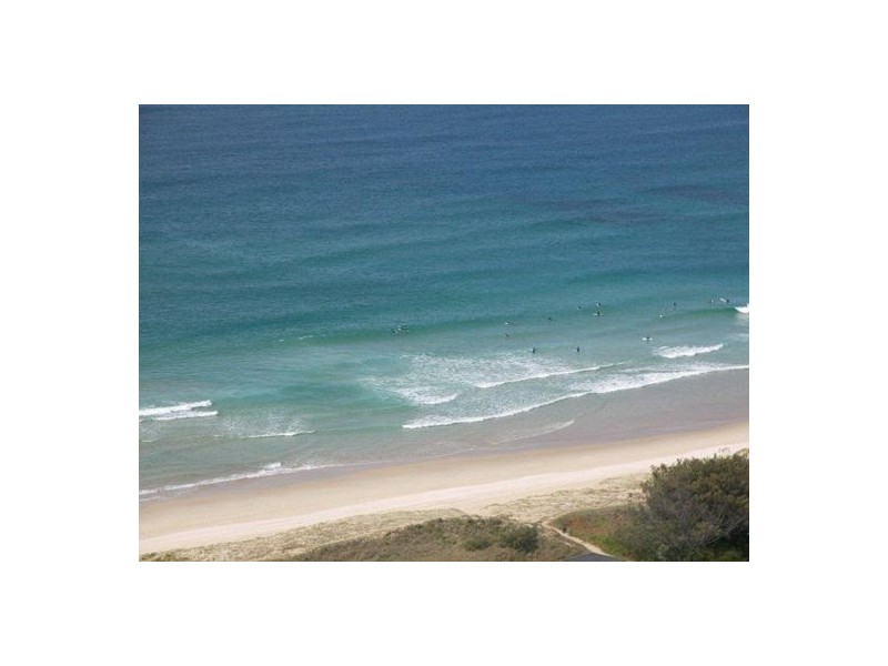 72/1 Serisier Avenue, Main Beach QLD 4217