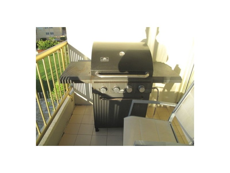 42/1 S, Main Beach QLD 4217