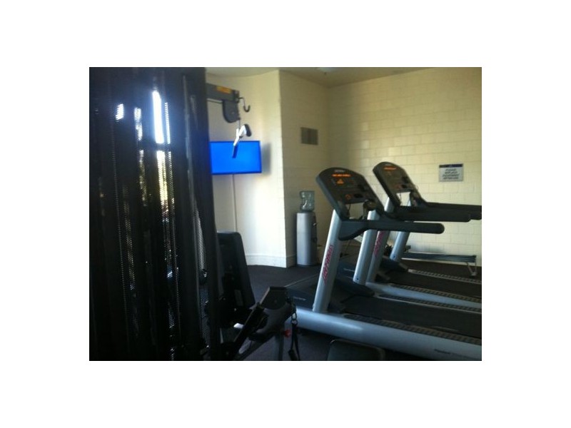 42/1 S, Main Beach QLD 4217