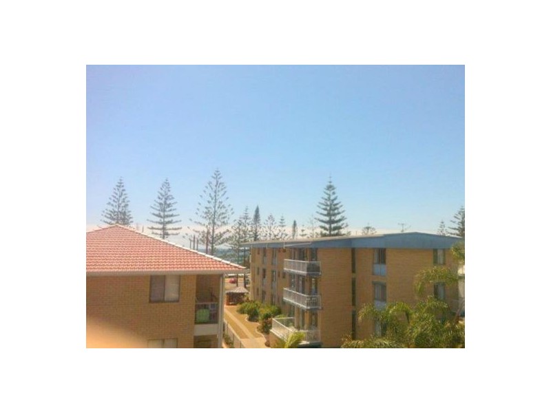 404/2007 Gold Coast Hwy, Miami QLD 4220