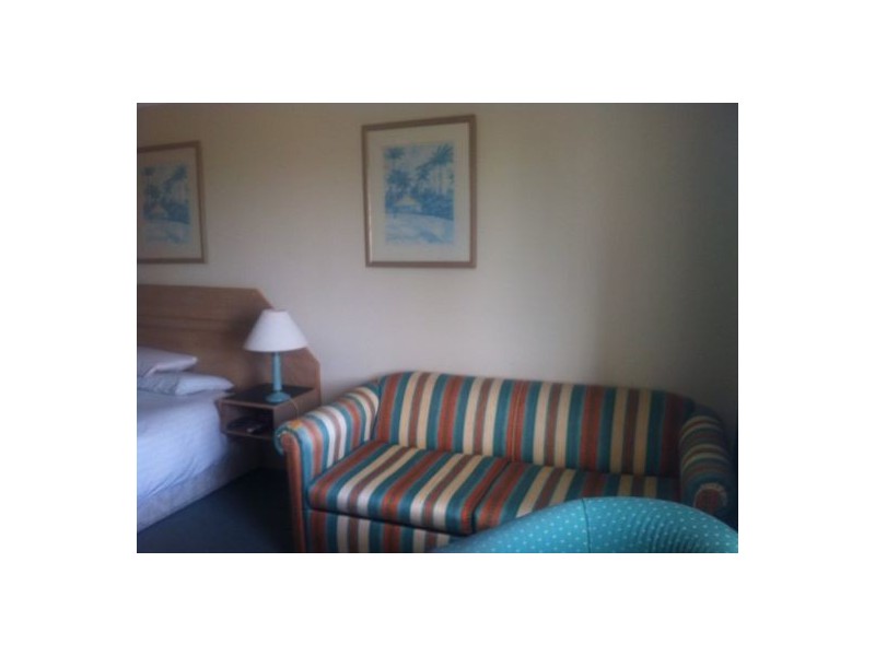 404/2007 Gold Coast Hwy, Miami QLD 4220